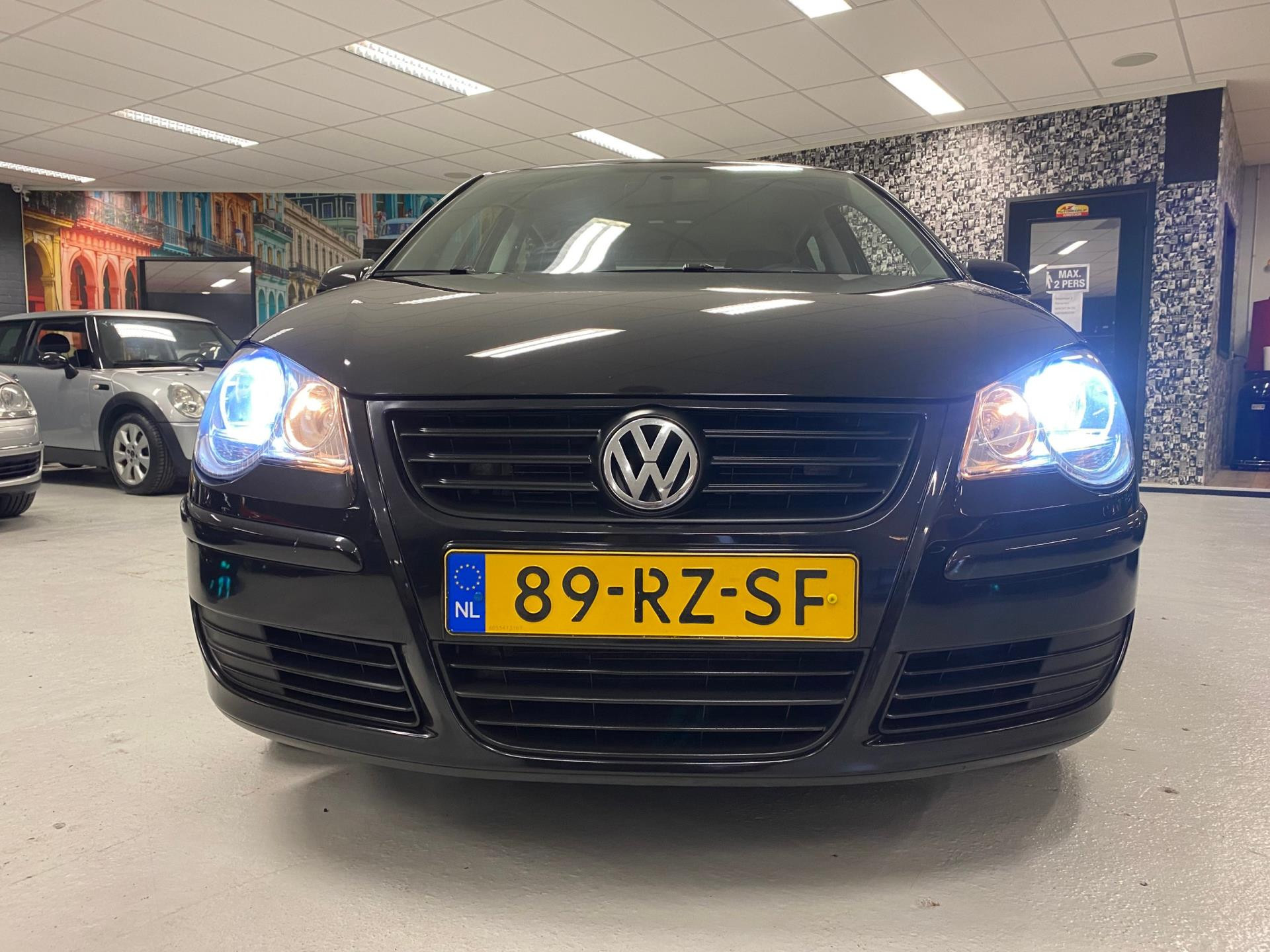 volkswagen-polo-image2.jpg