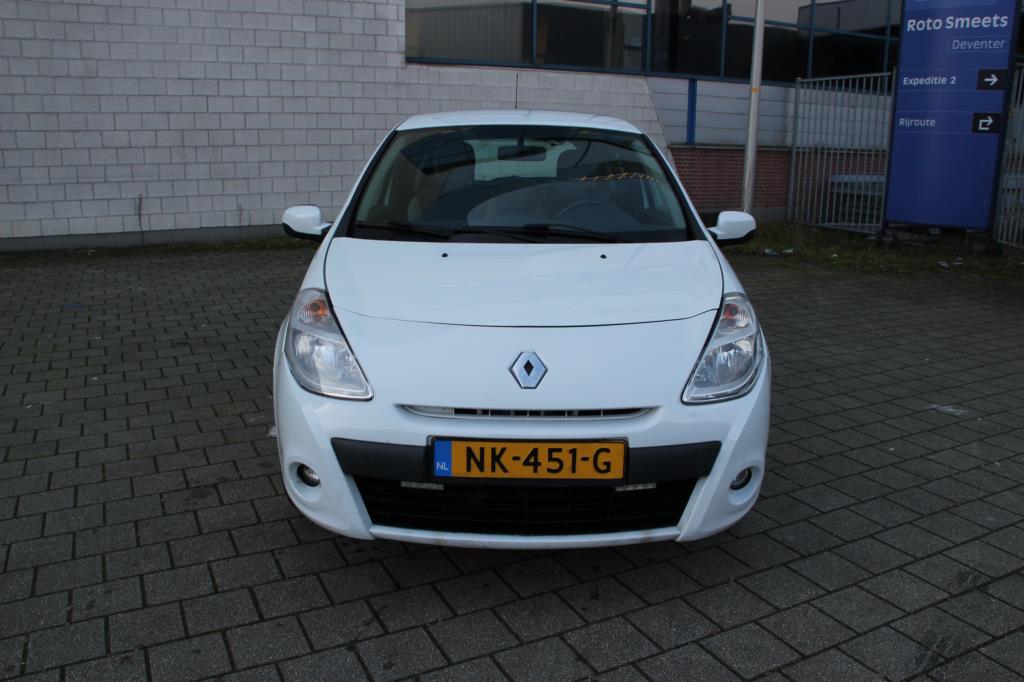 renault-clio-image8.jpg