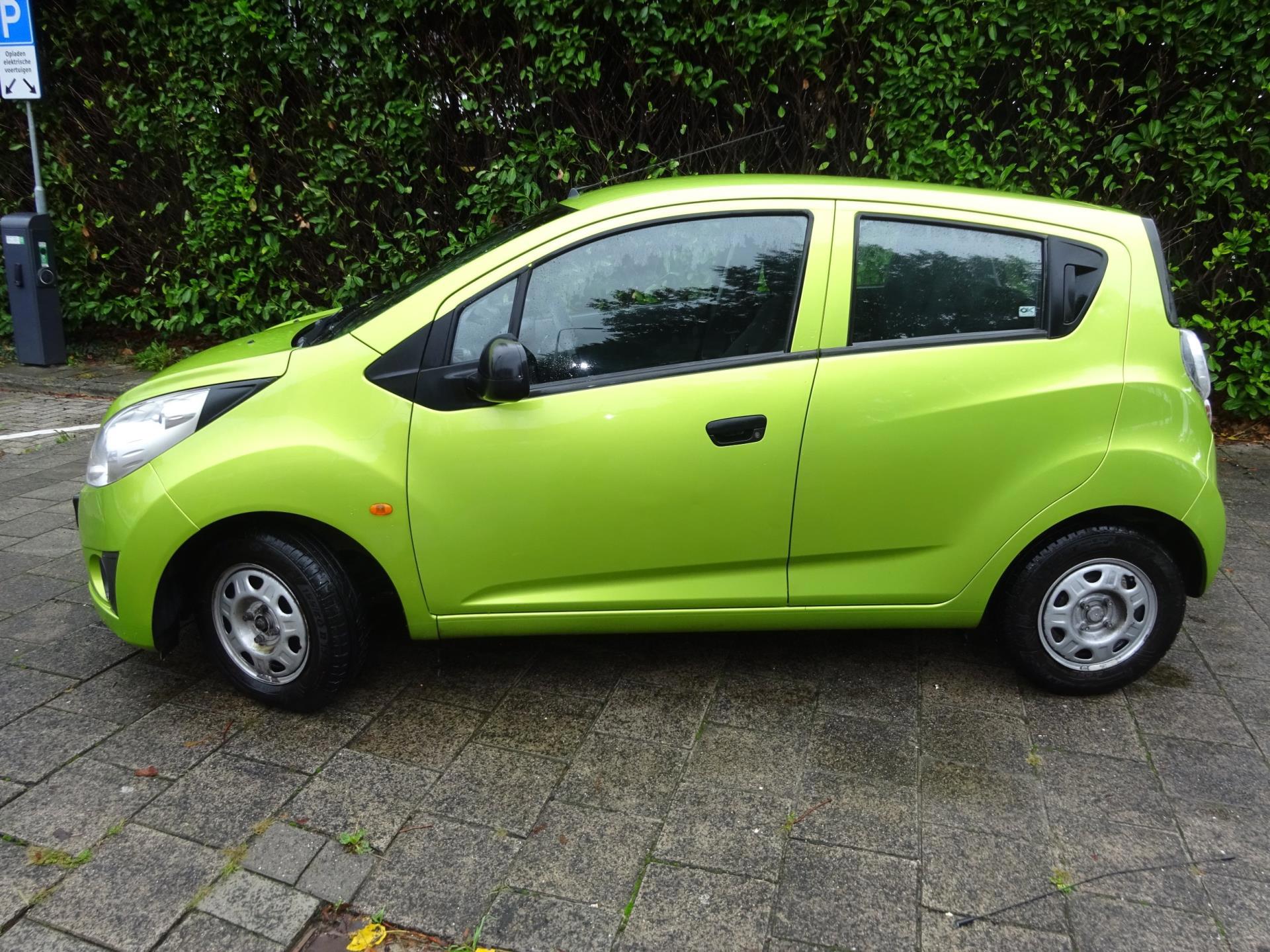 chevrolet-spark-image2.jpg