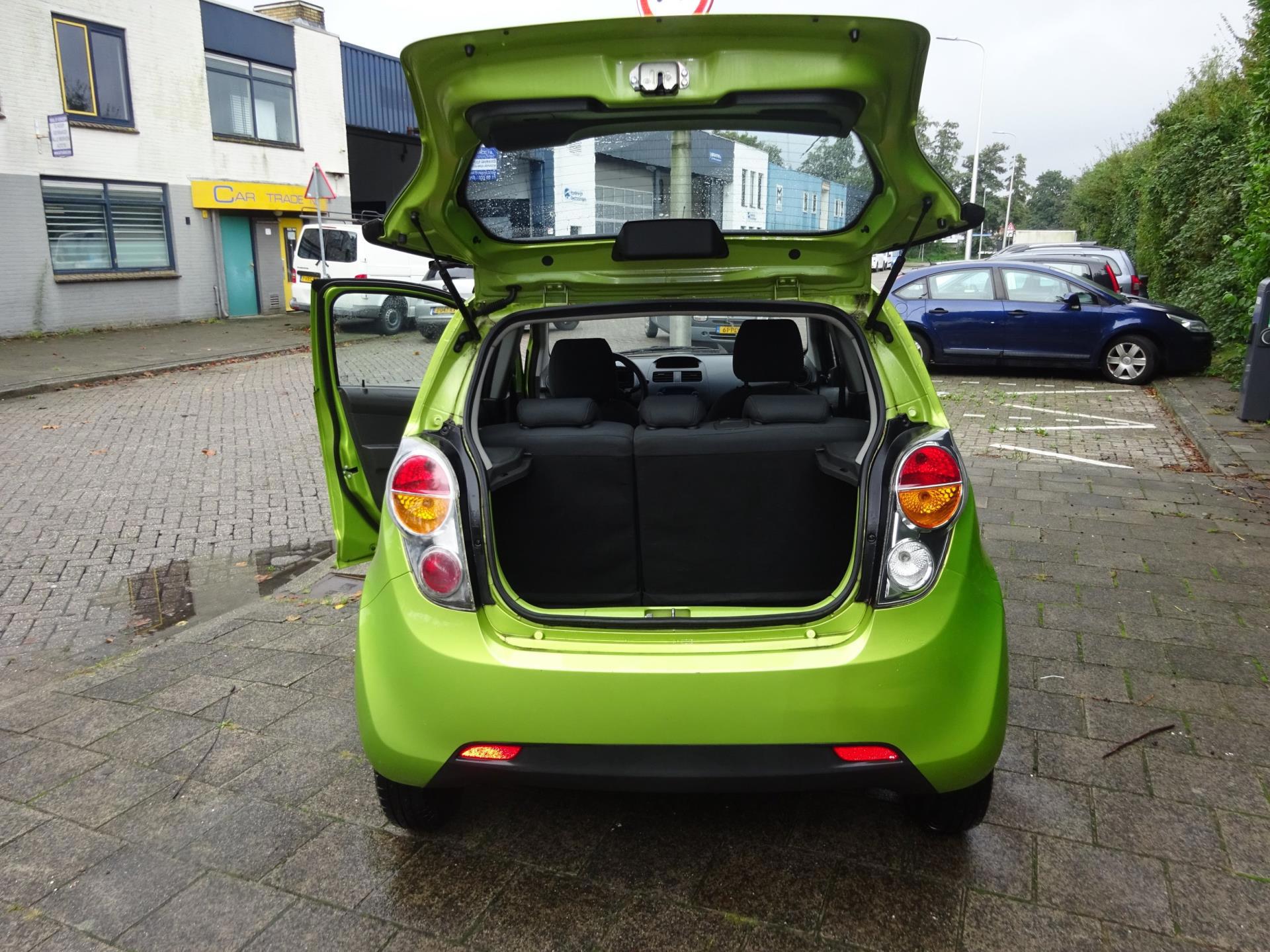 chevrolet-spark-image4.jpg