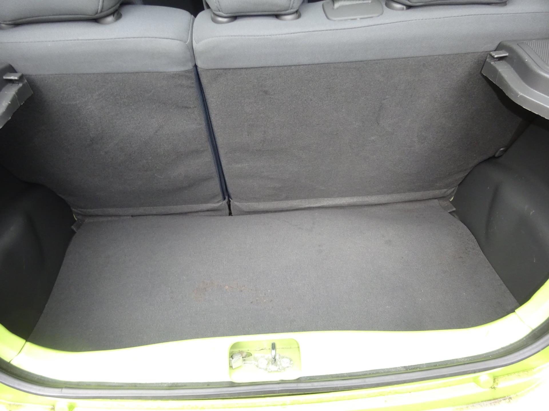 chevrolet-spark-image5.jpg