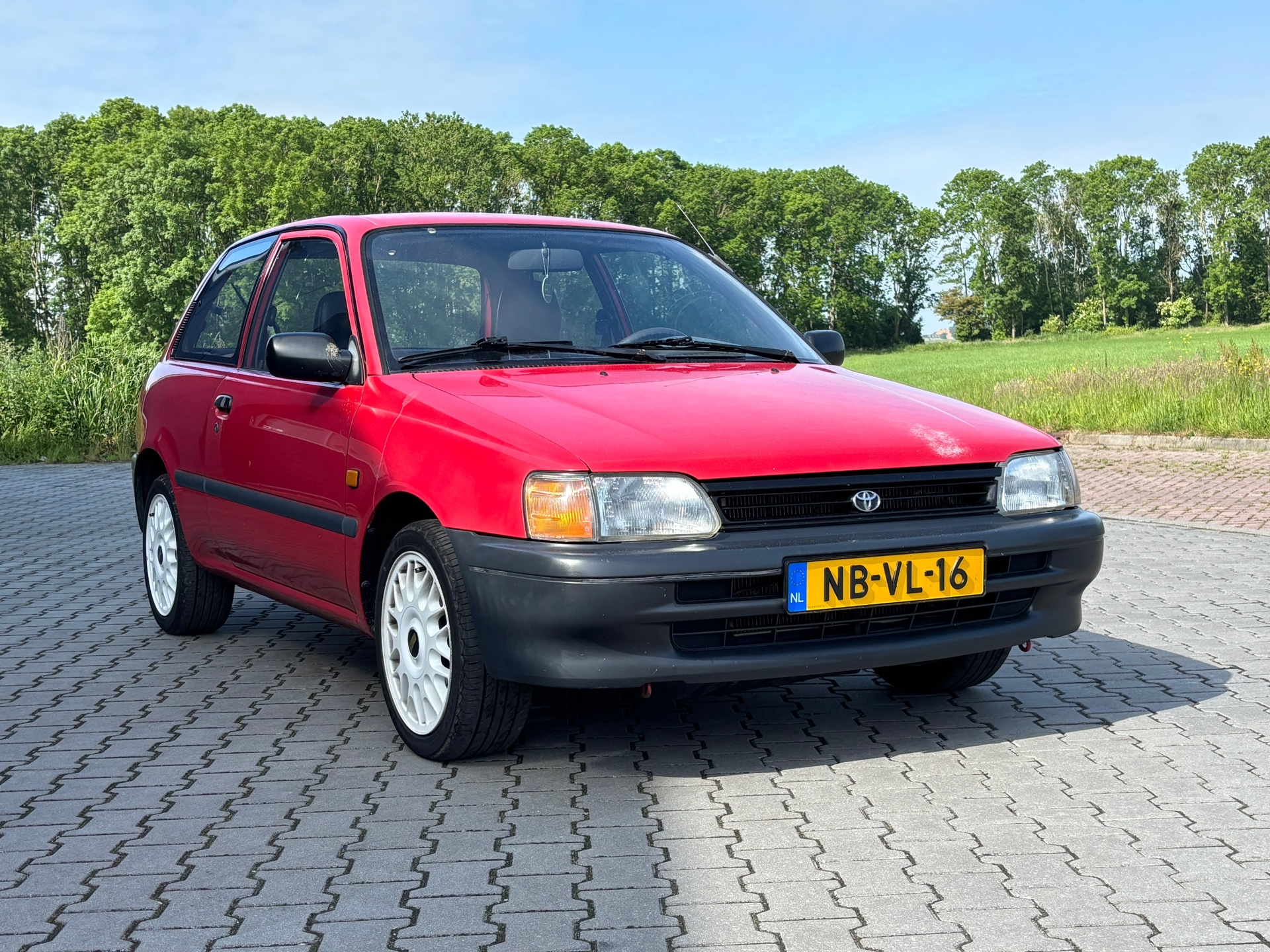 toyota-starlet-image6.jpg