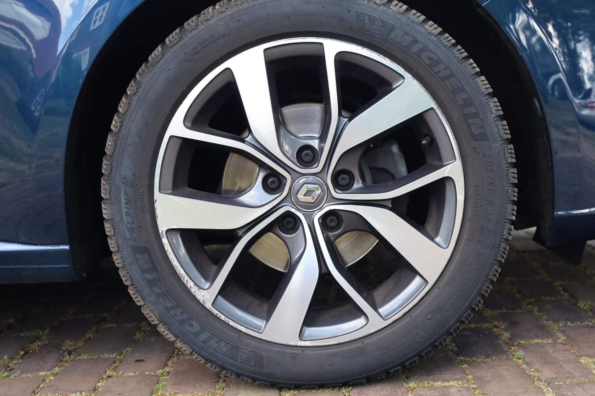 renault-megane-estate-image9.jpg