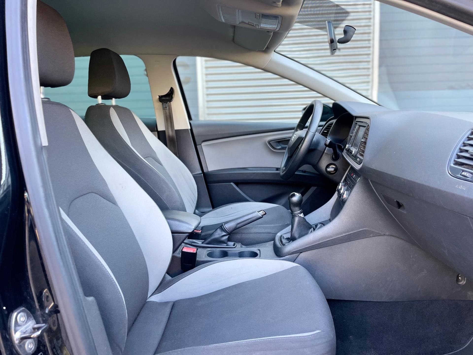 seat-leon-image7.jpg