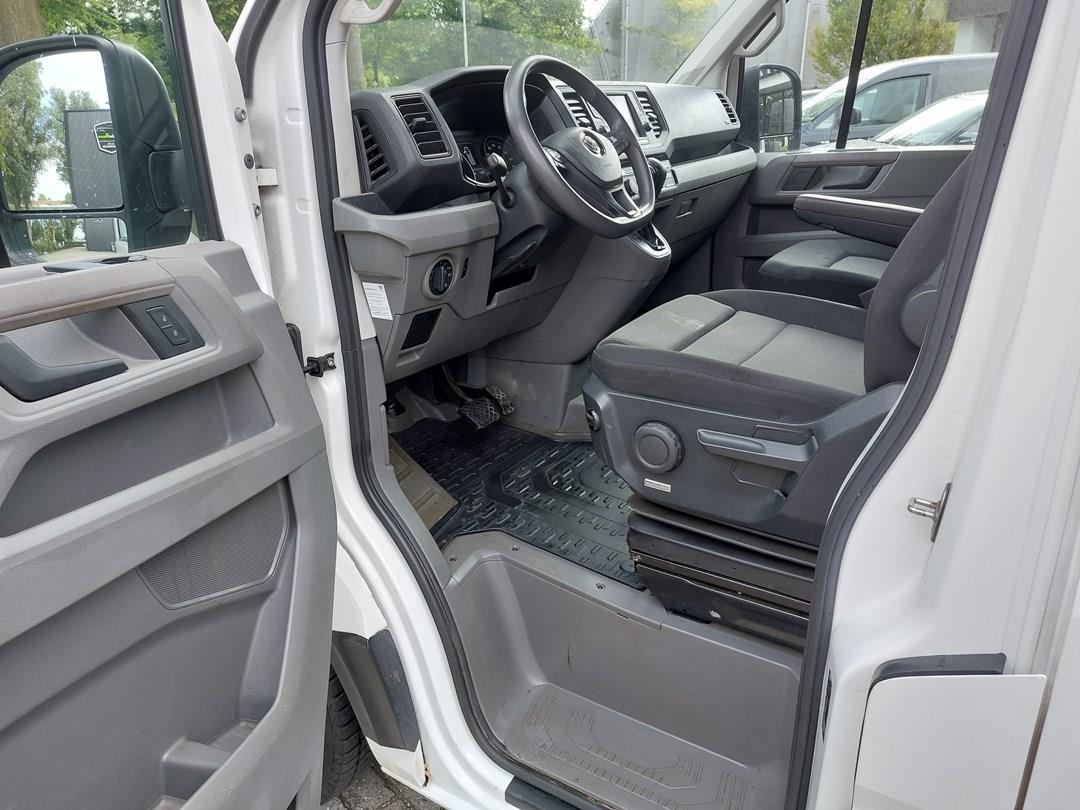 volkswagen-crafter-image8.jpg