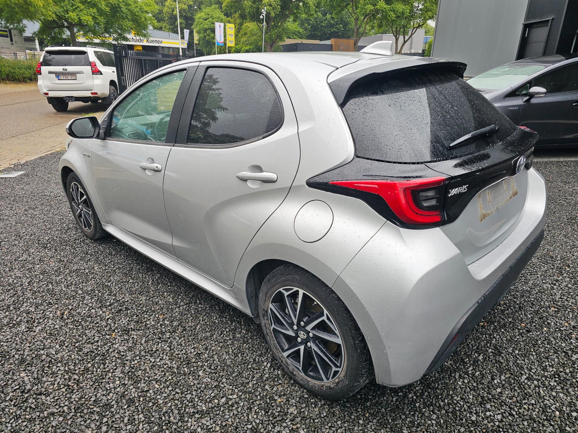 toyota-yaris-image5.jpg