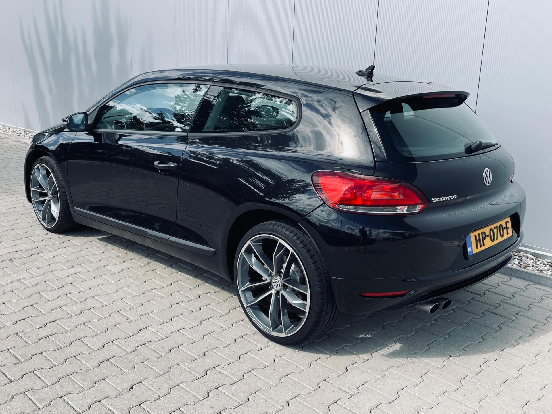 volkswagen-scirocco-image6.jpg