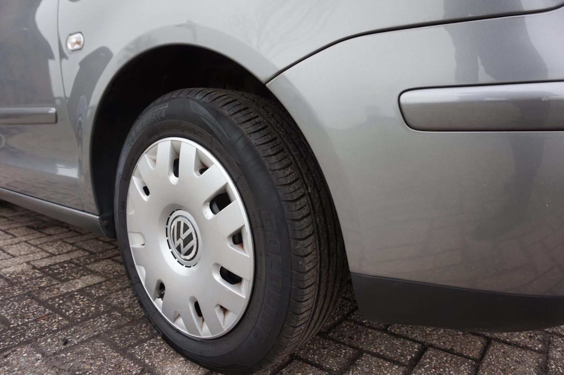 volkswagen-polo-image4.jpg