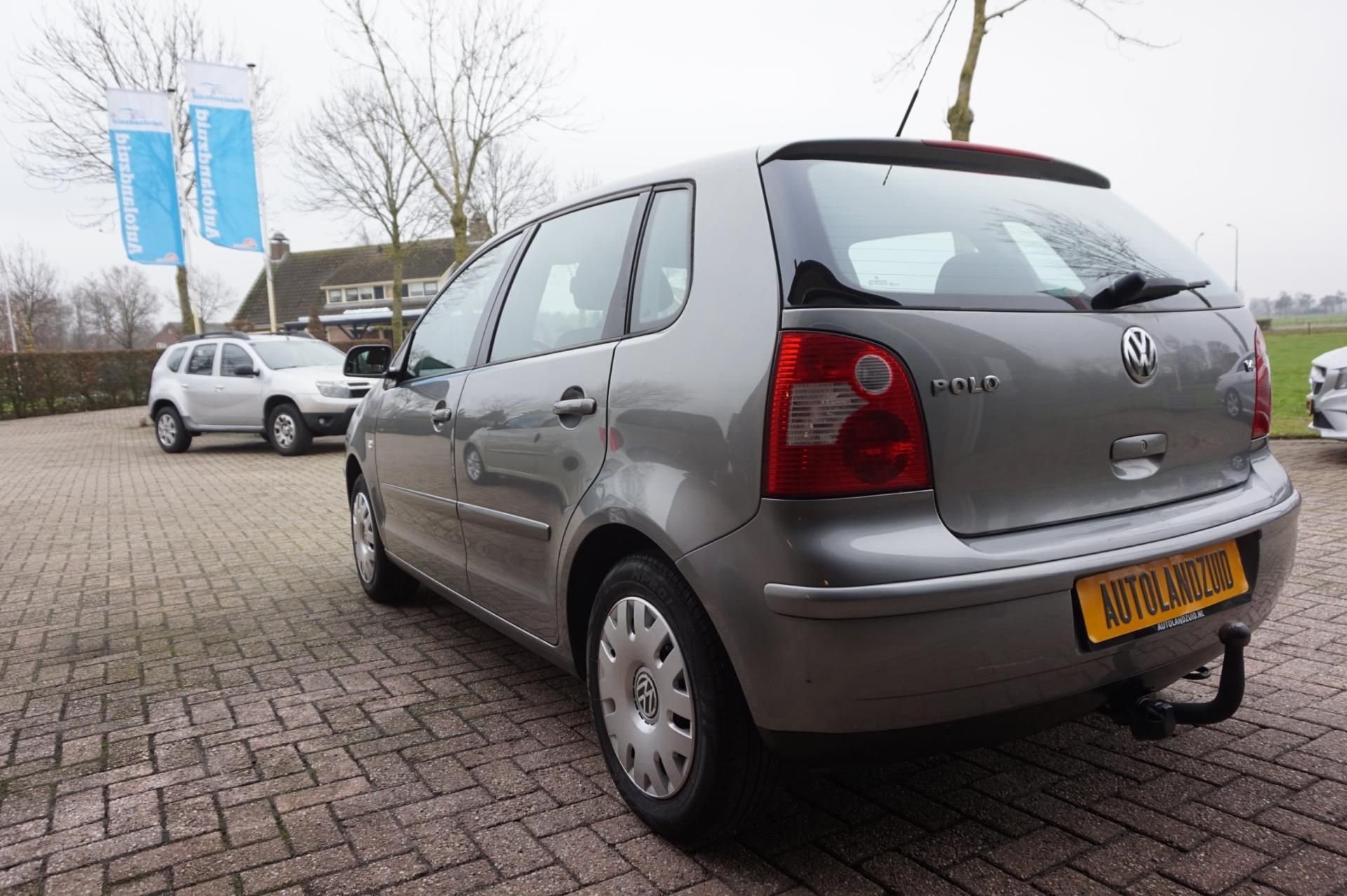 volkswagen-polo-image7.jpg