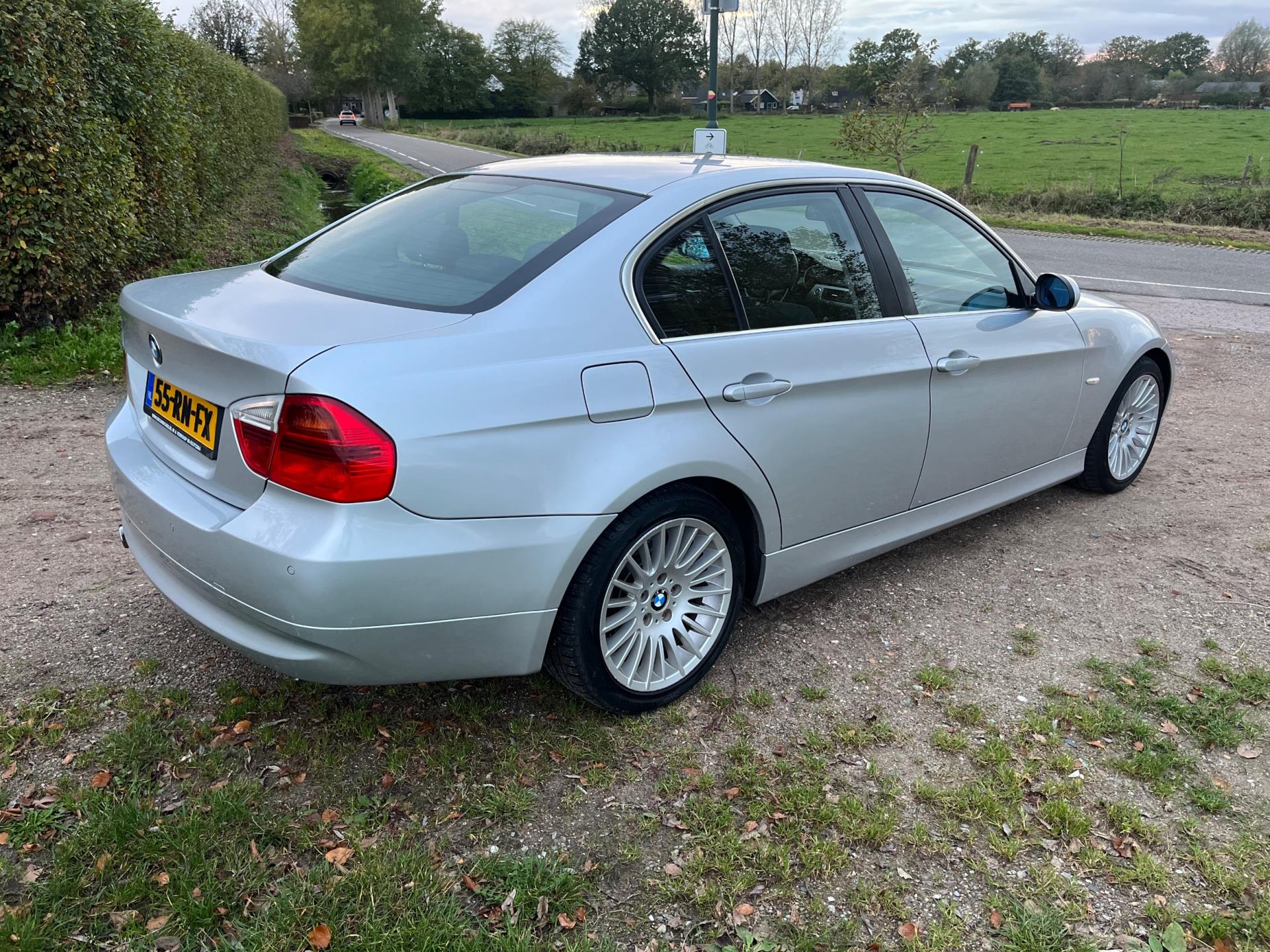 bmw-3-serie-image3.jpg