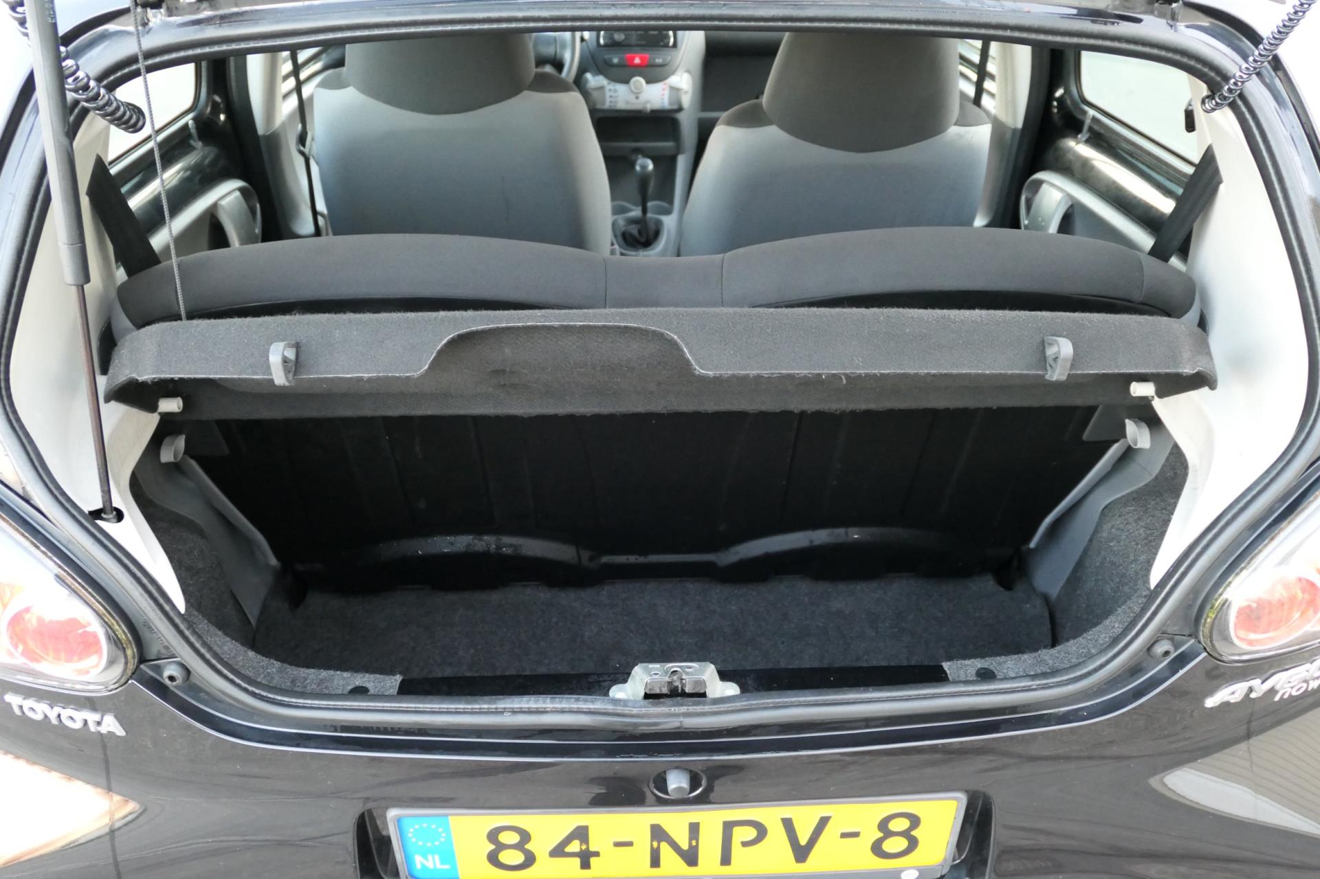 toyota-aygo-image9.jpg