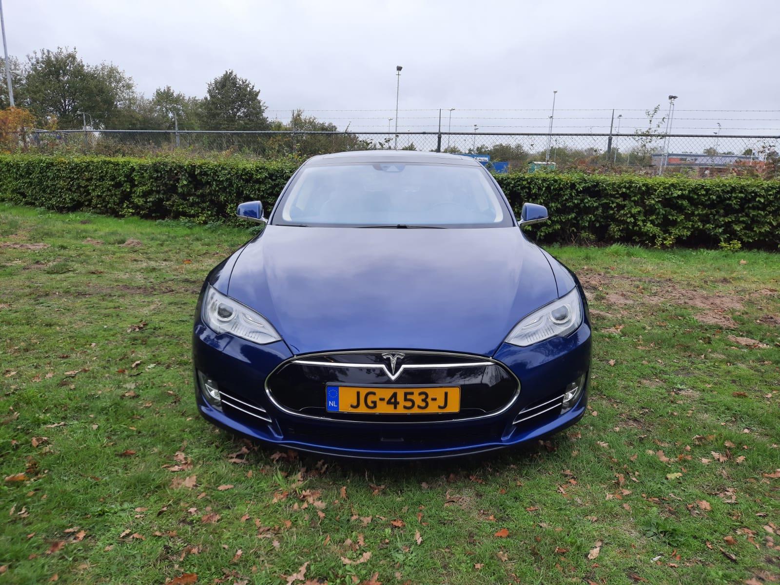tesla-model-s-image4.jpg
