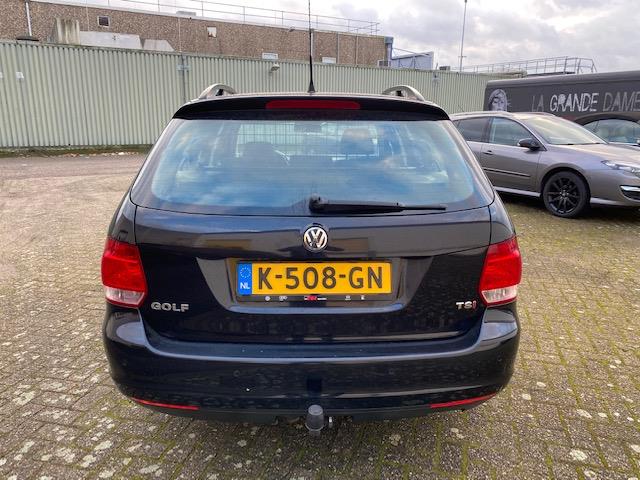 volkswagen-golf-image4.jpg