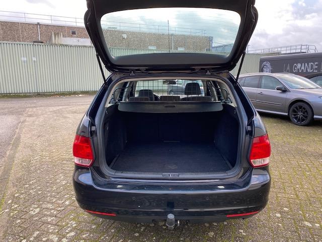 volkswagen-golf-image6.jpg