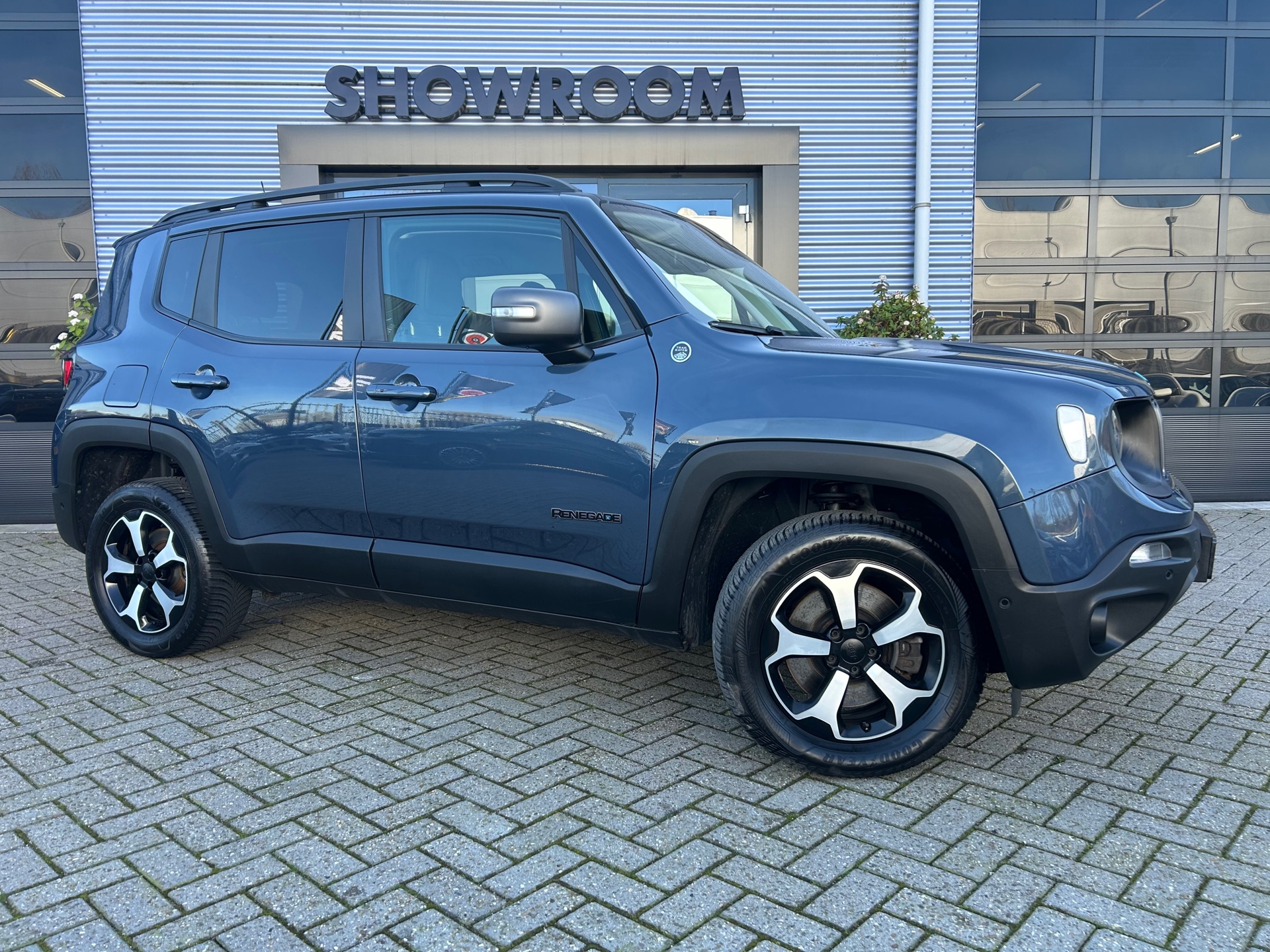 jeep-renegade-image9.jpg
