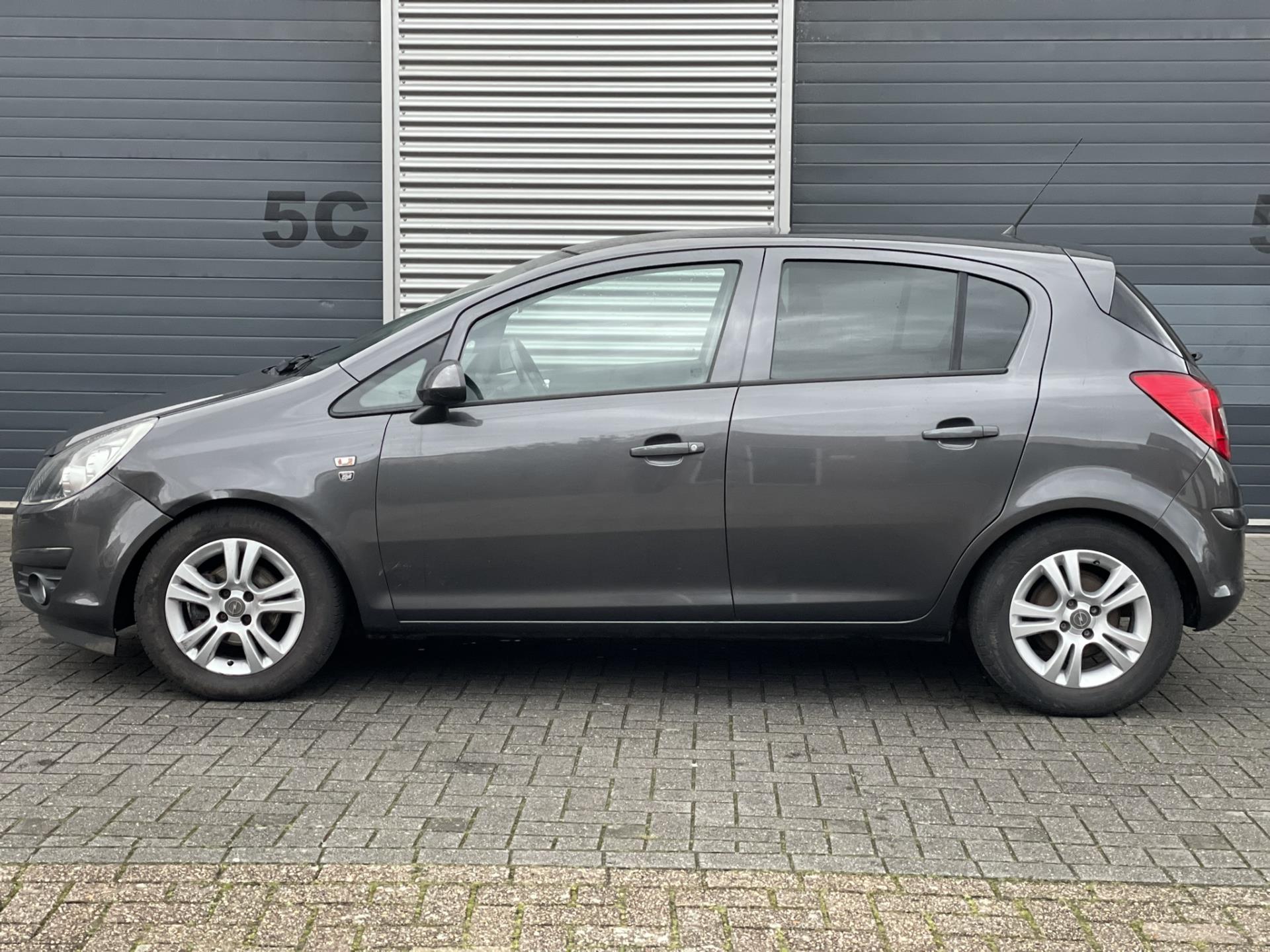 opel-corsa-image2.jpg