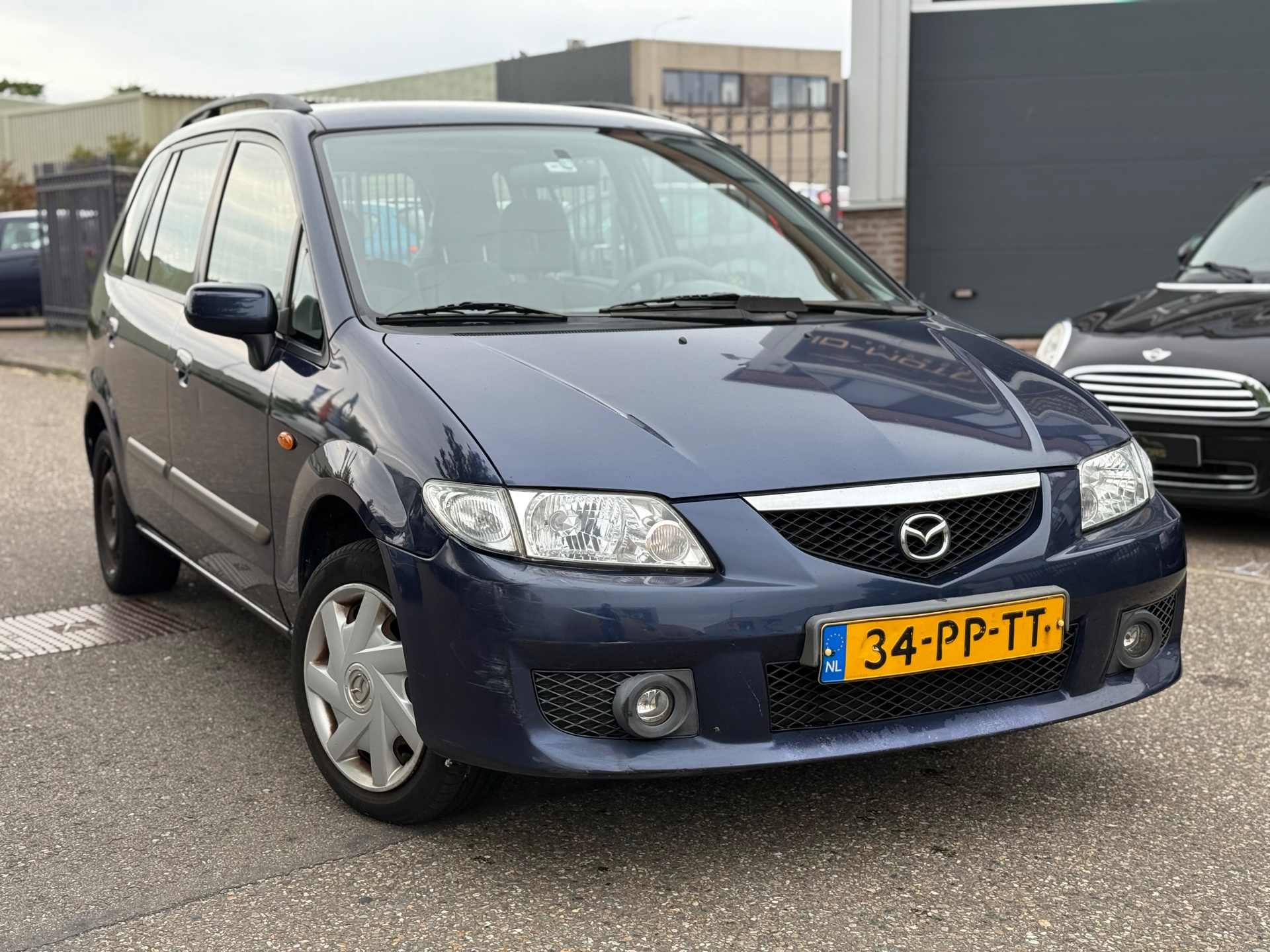 433806585/mazda-premacy-image1.jpg