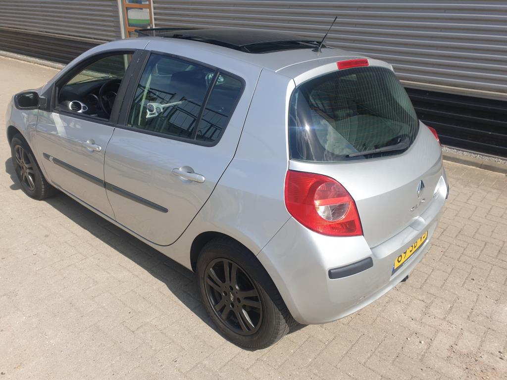renault-clio-image3.jpg