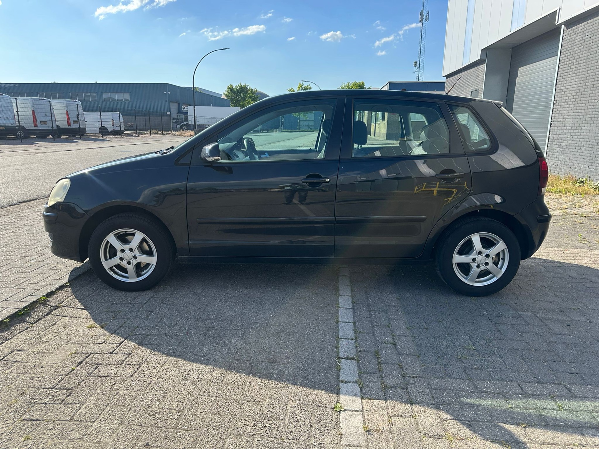 volkswagen-polo-image8.jpg