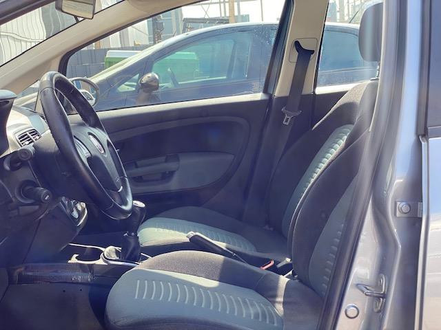 fiat-grande-punto-image10.jpg