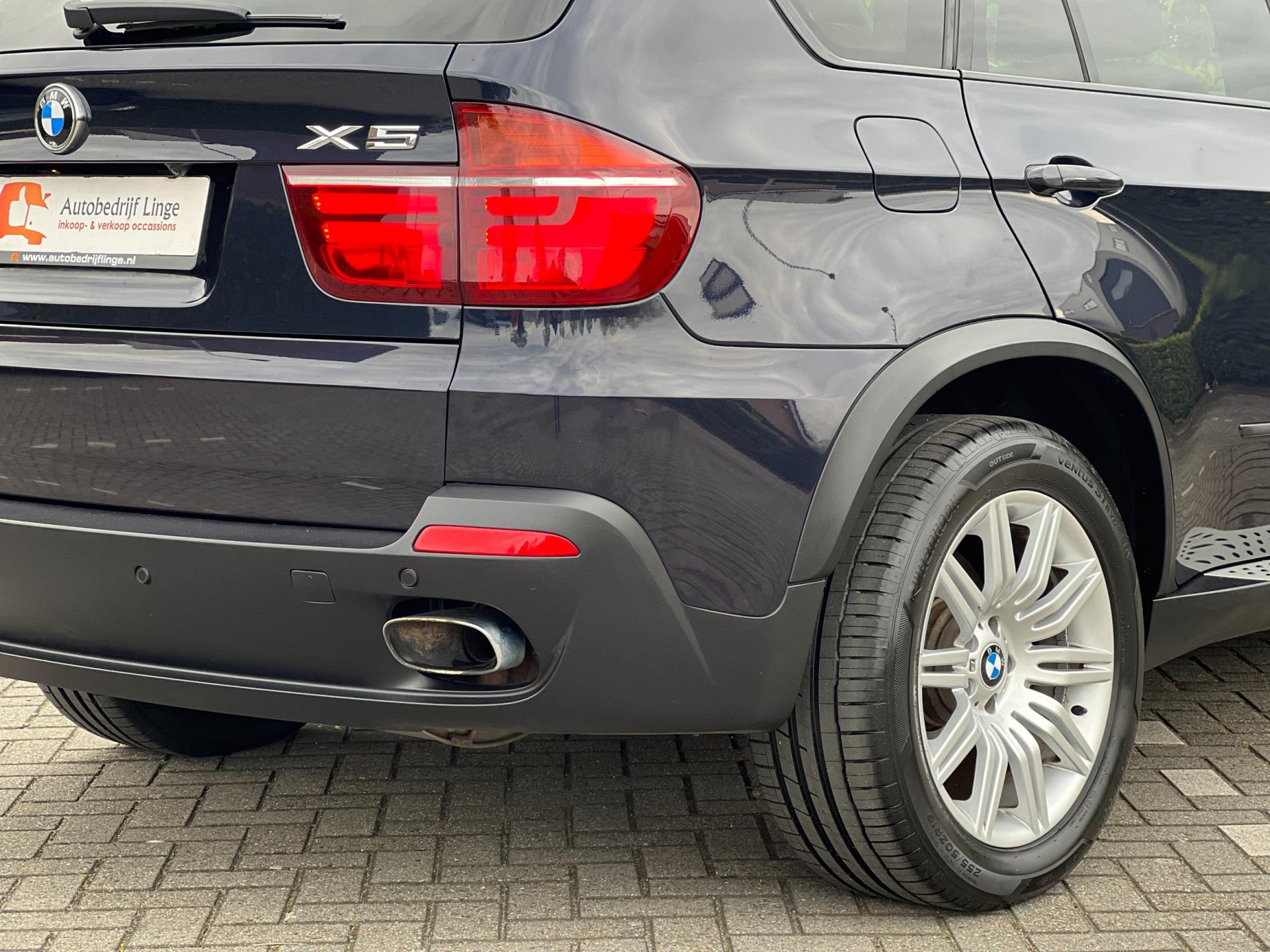 bmw-x5-image8.jpg