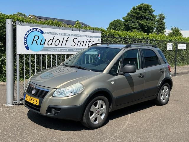 438908028/fiat-sedici-image1.jpg