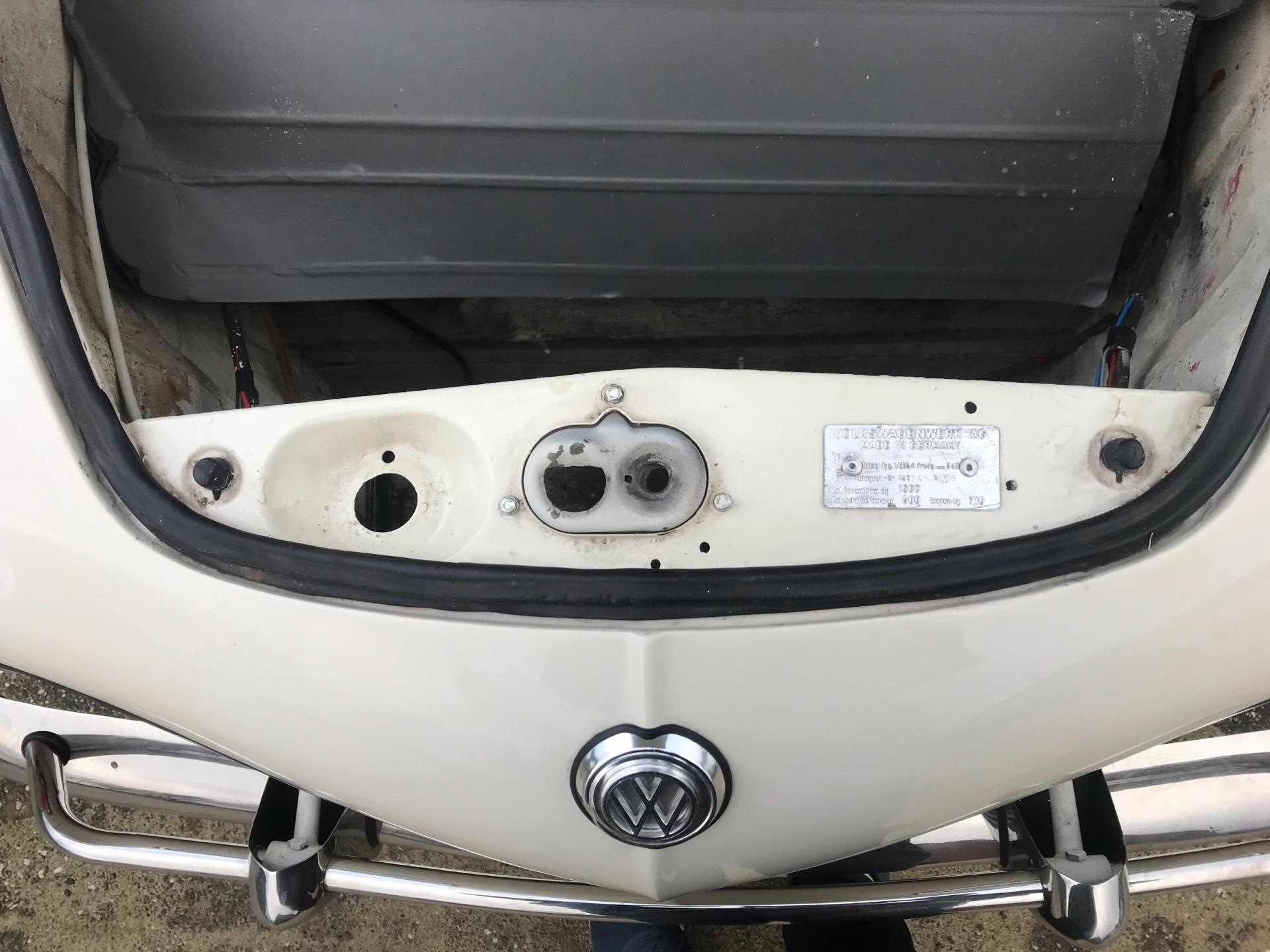volkswagen-kamann-ghia-image7.jpg
