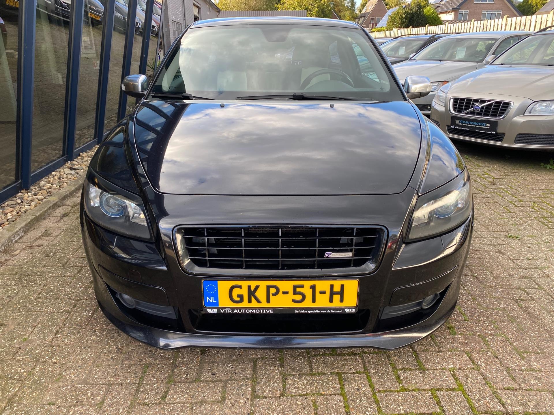 volvo-c30-image6.jpg