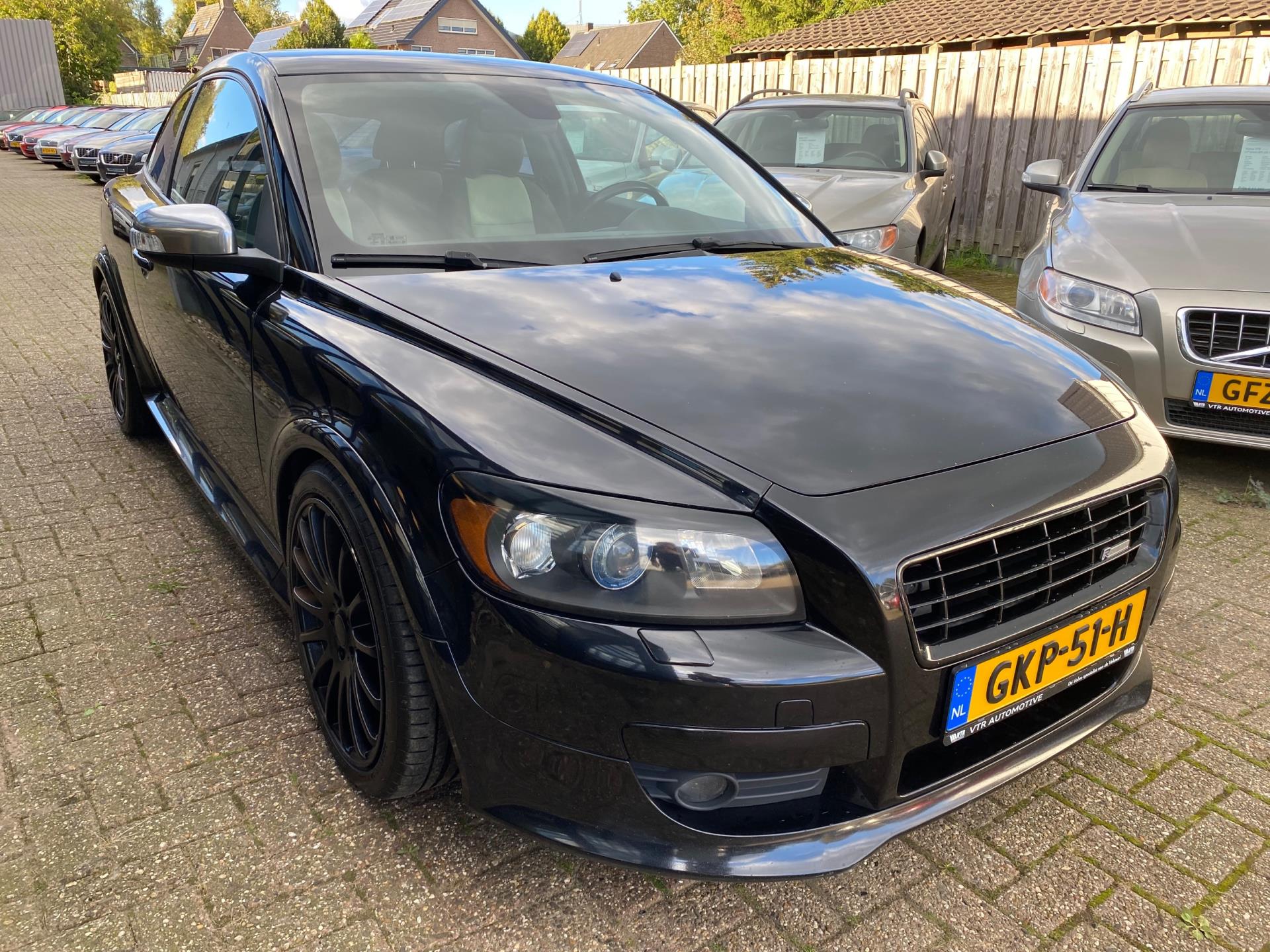 volvo-c30-image7.jpg