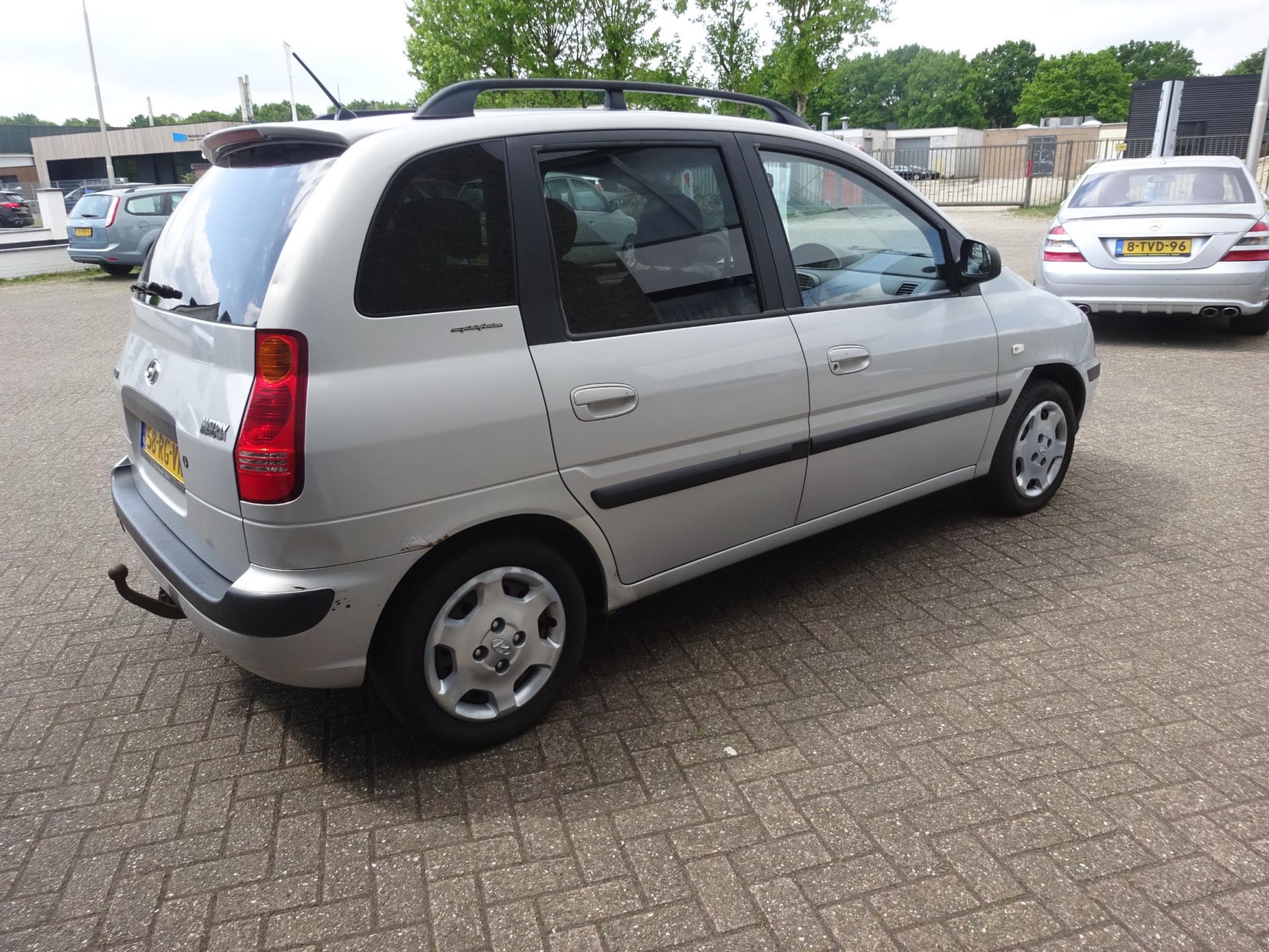 hyundai-matrix-image5.jpg