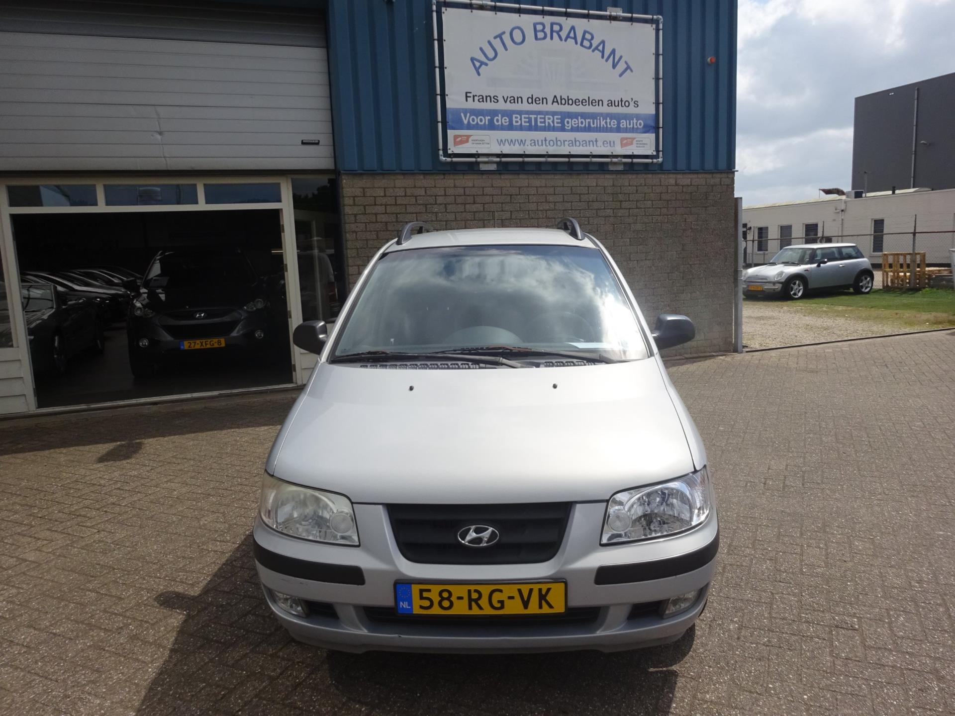 hyundai-matrix-image7.jpg