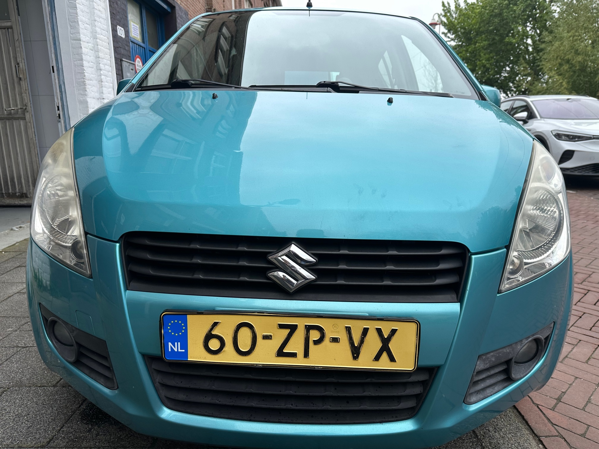 suzuki-splash-image8.jpg