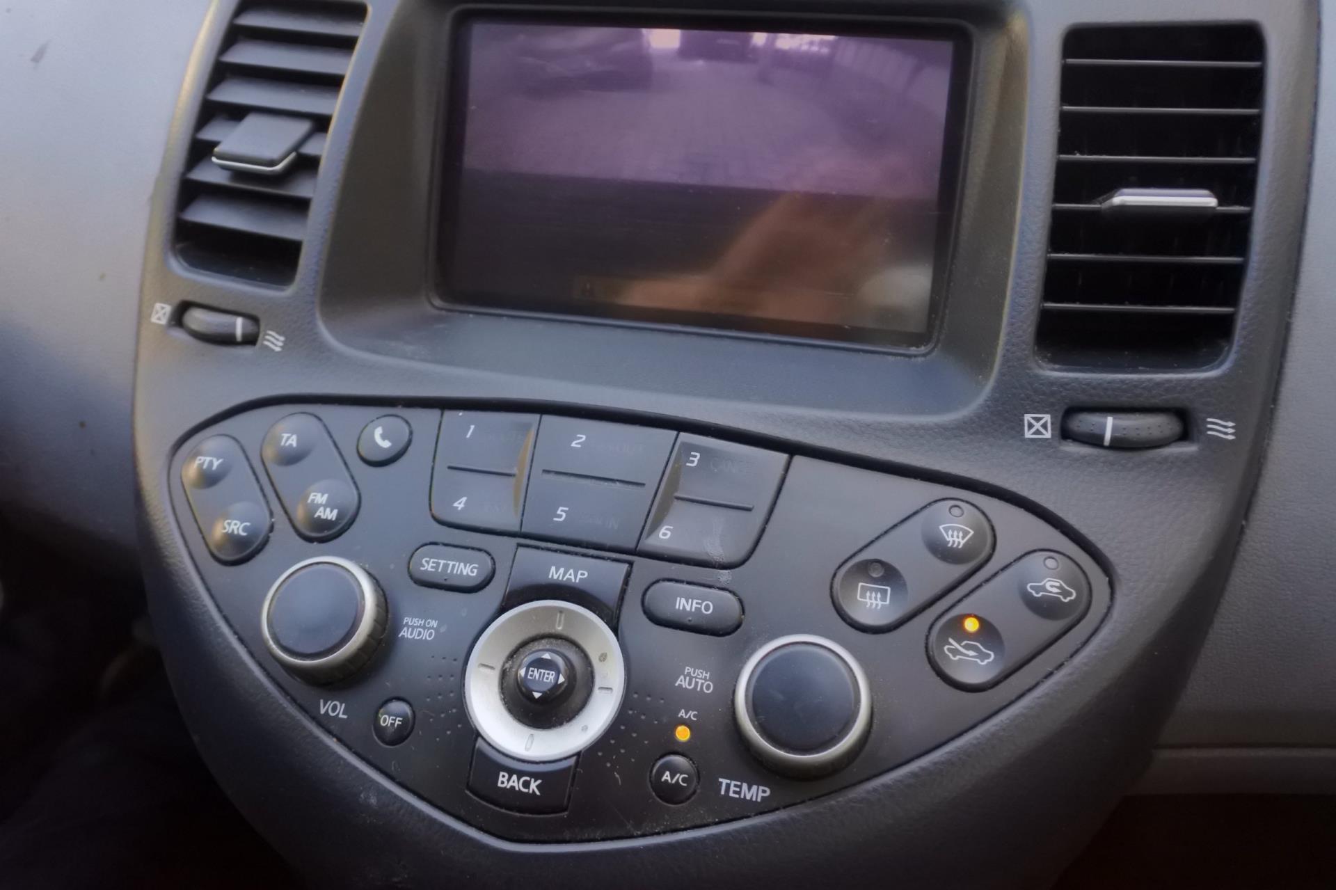 nissan-primera-image8.jpg