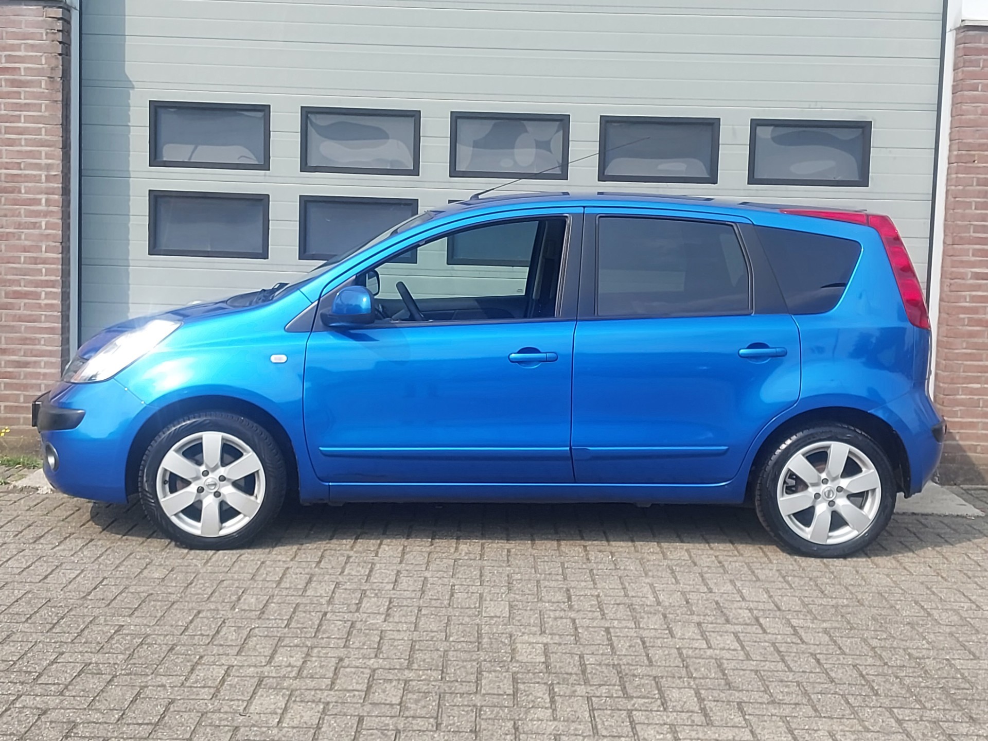 nissan-note-image2.jpg