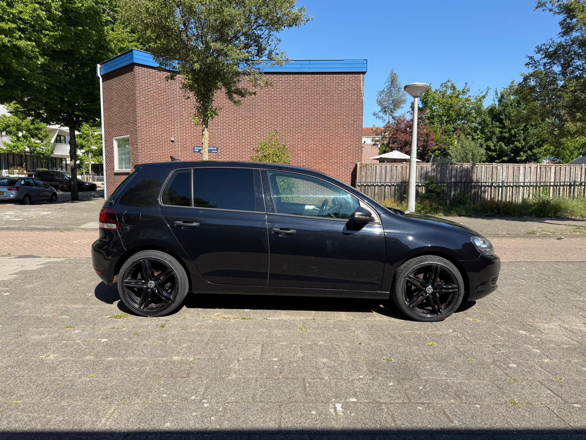 volkswagen-golf-image2.jpg