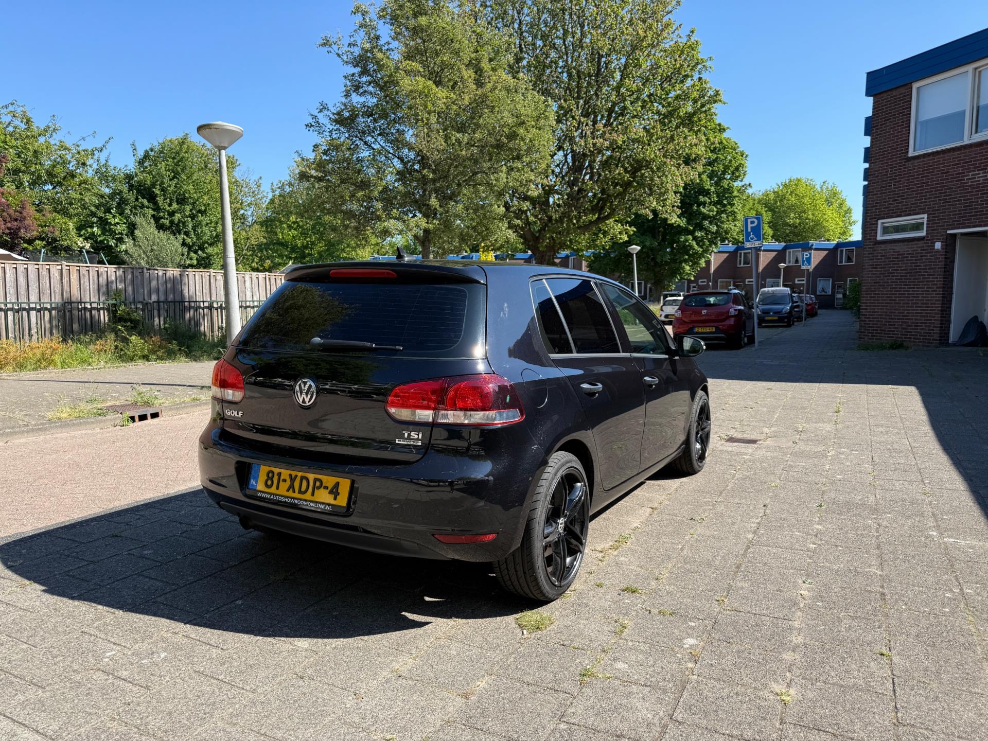 volkswagen-golf-image7.jpg