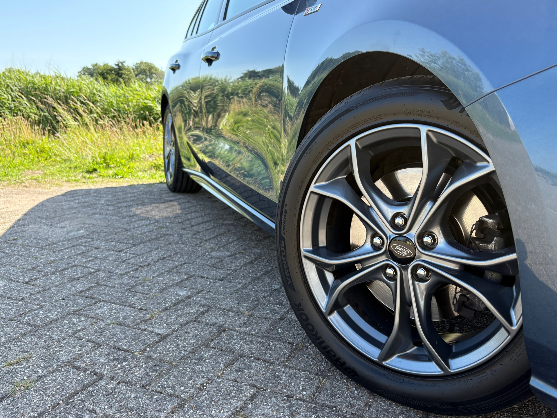 ford-focus-wagon-image6.jpg