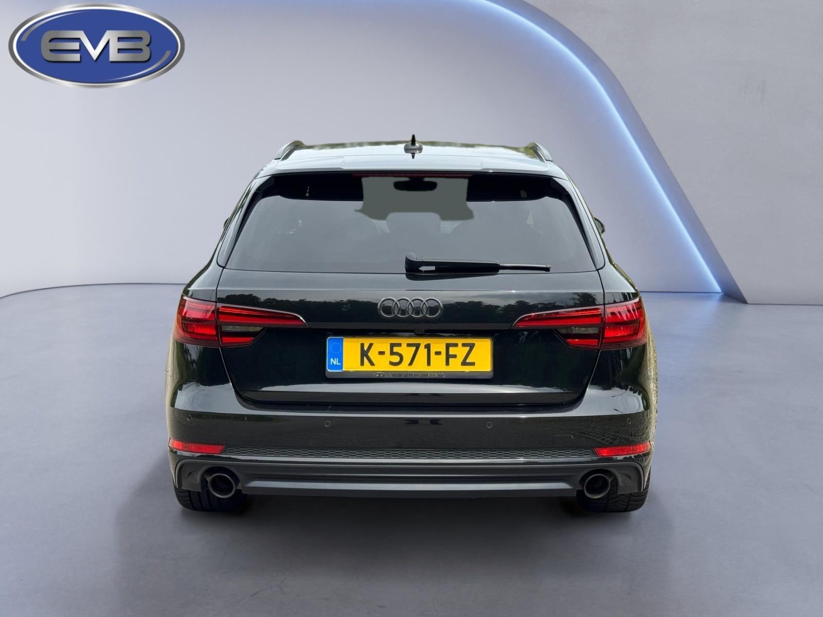 audi-a4-image5.jpg