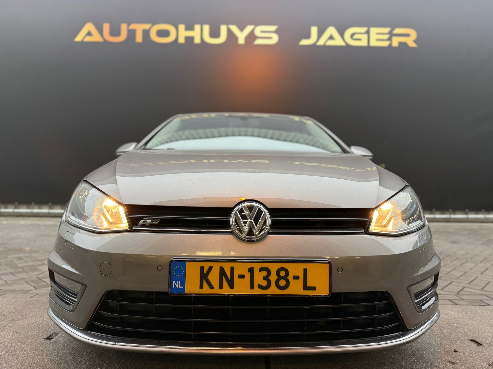 volkswagen-golf-image6.jpg
