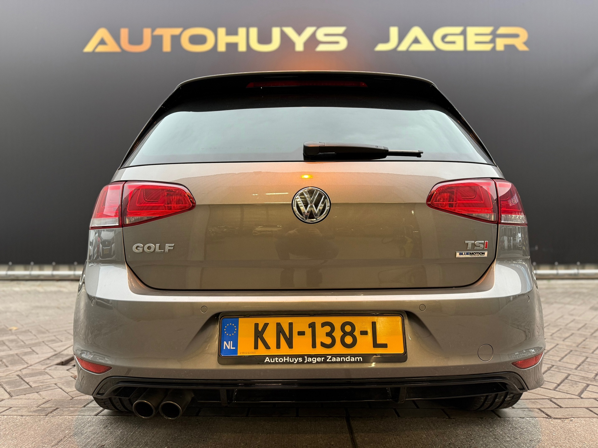 volkswagen-golf-image8.jpg