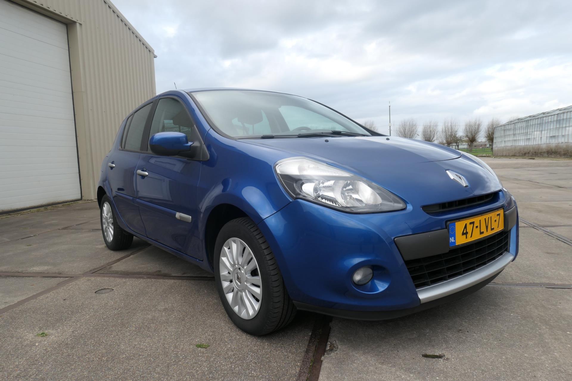 renault-clio-image2.jpg