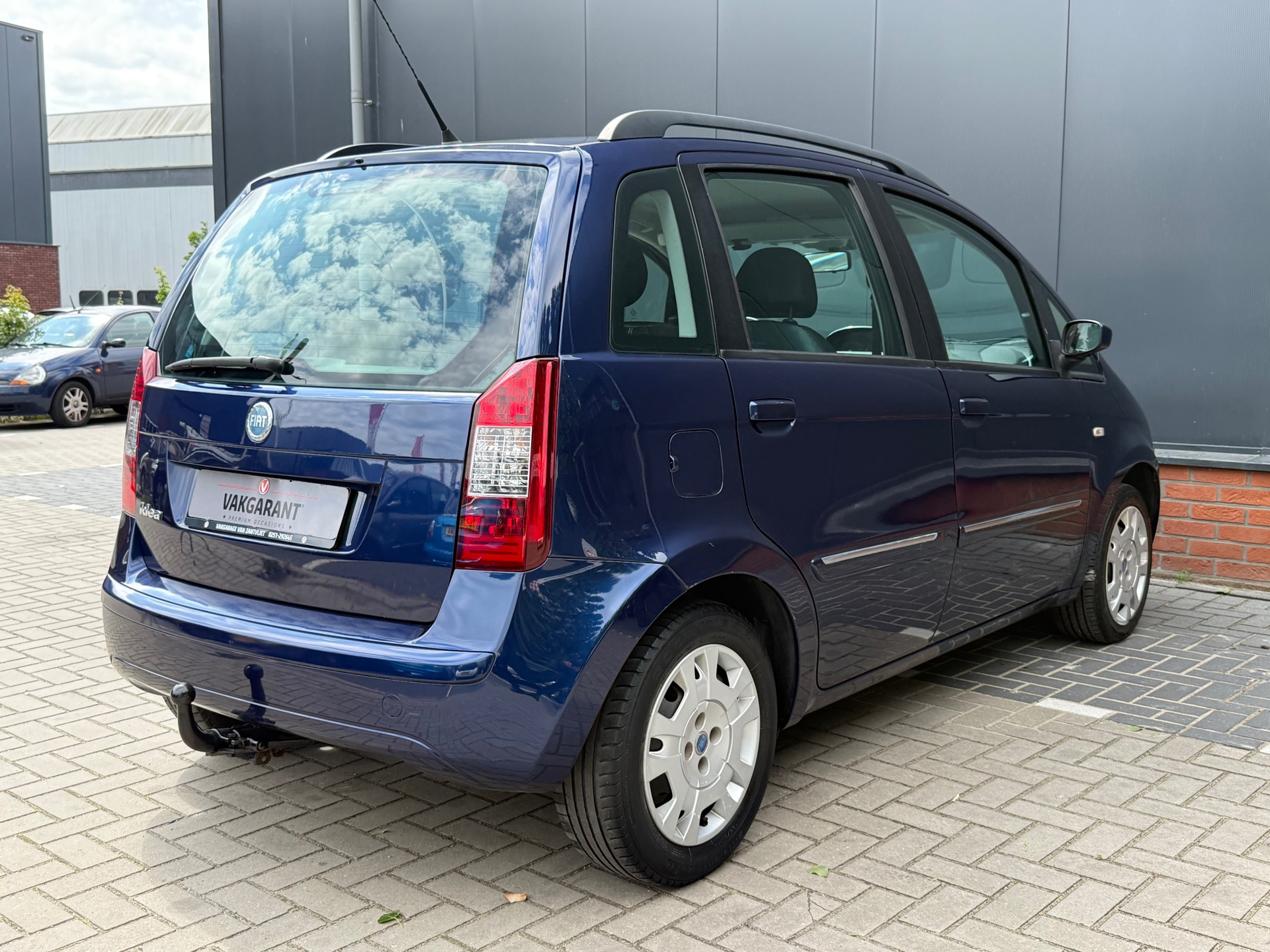 fiat-idea-image7.jpg