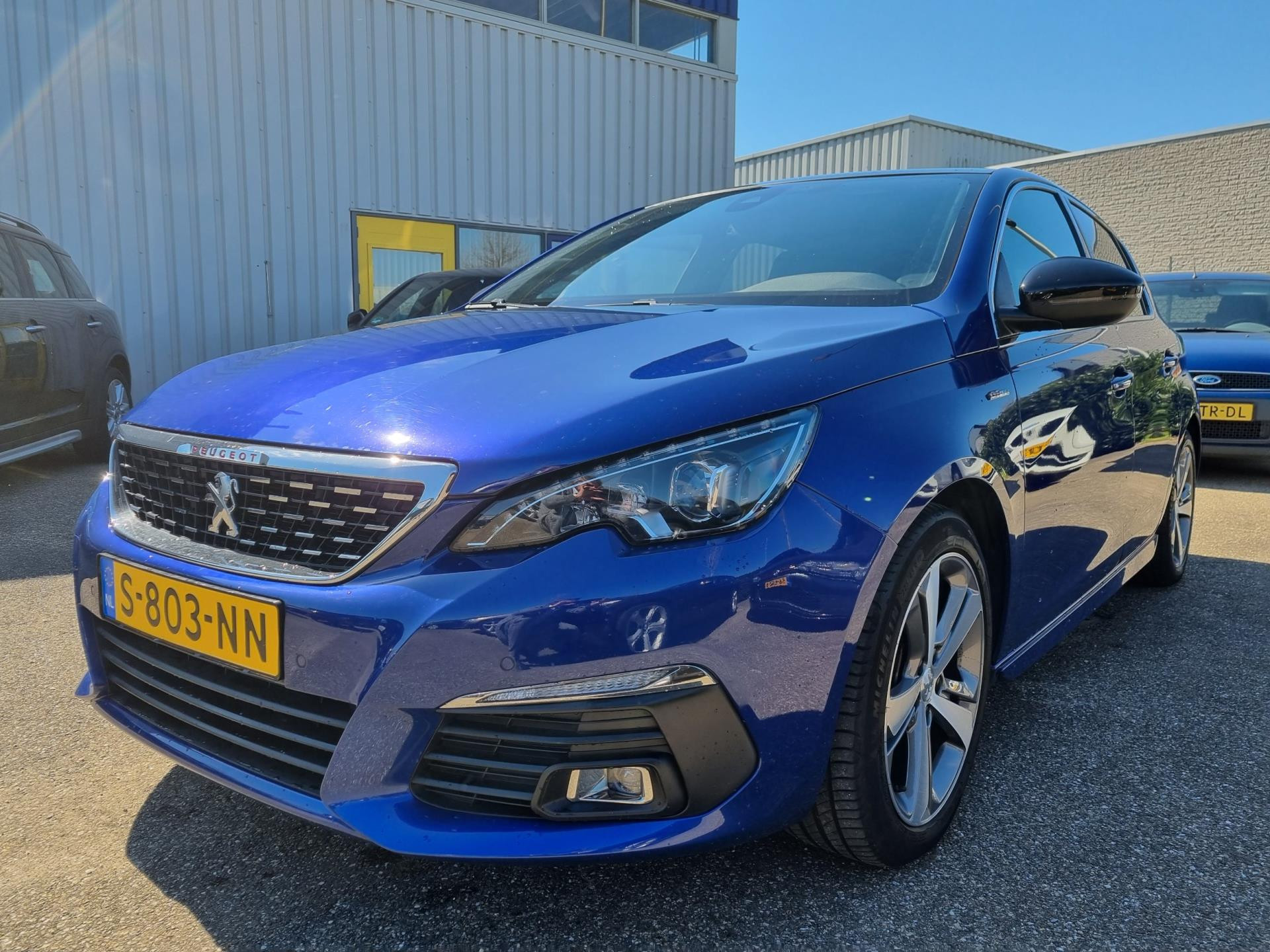peugeot-308-image8.jpg