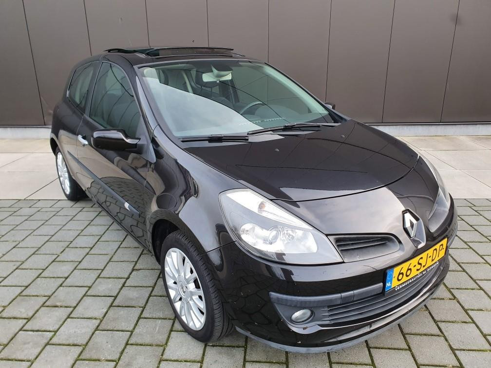renault-clio-image8.jpg