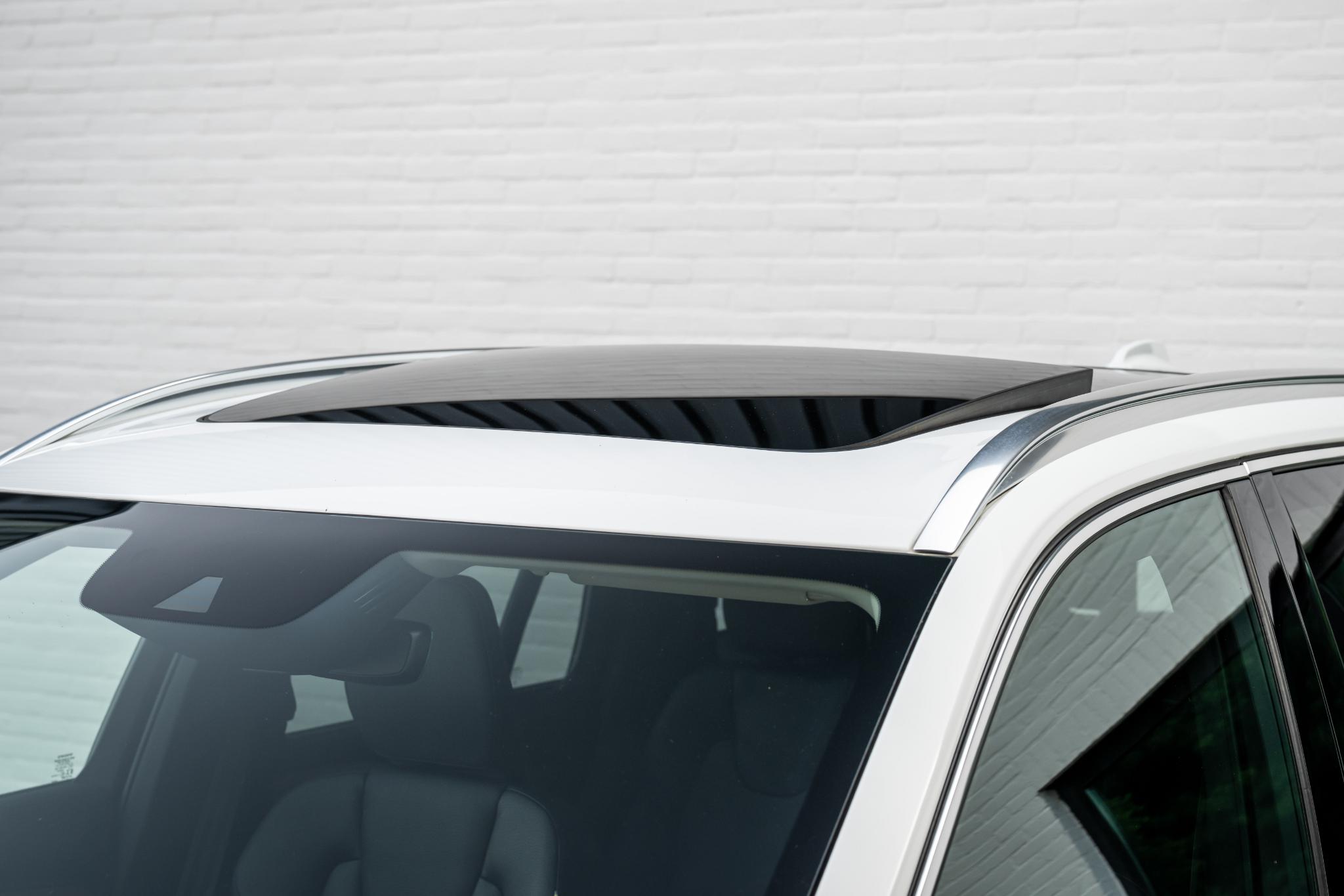 volvo-xc90-image8.jpg