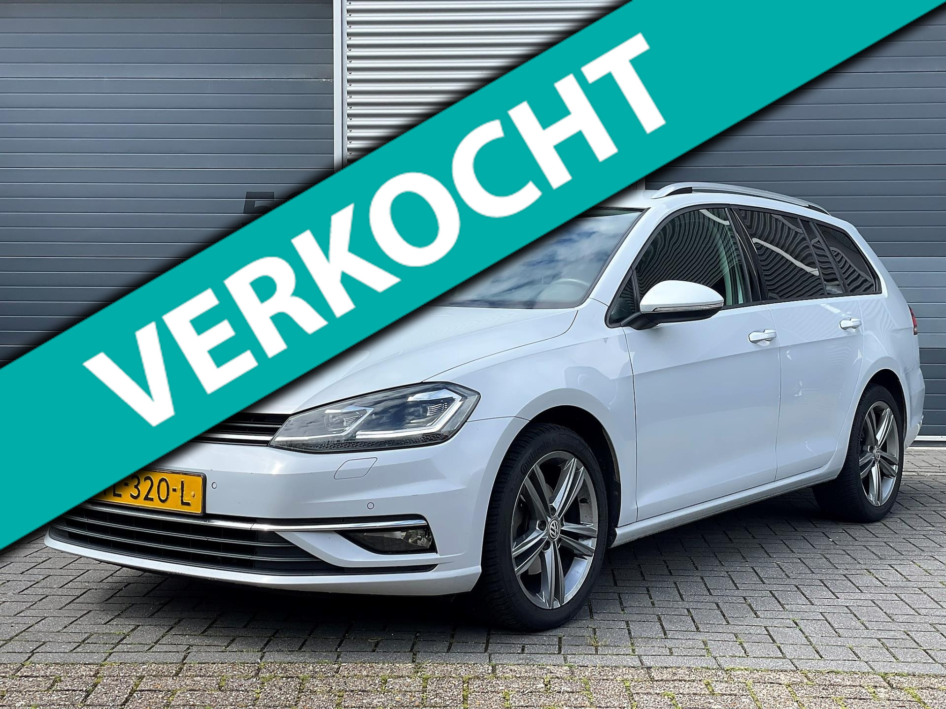 463141556/volkswagen-golf-variant-image1.jpg