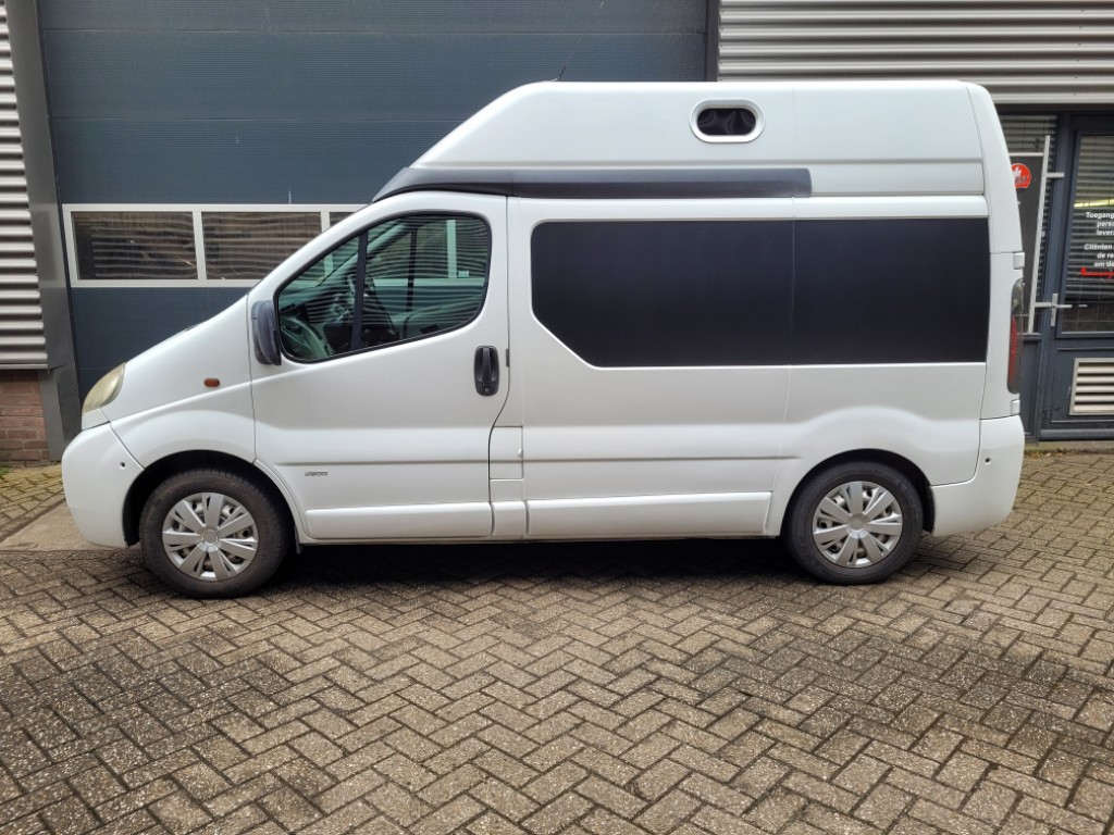 opel-vivaro-image3.jpg