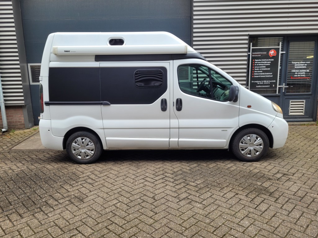 opel-vivaro-image6.jpg