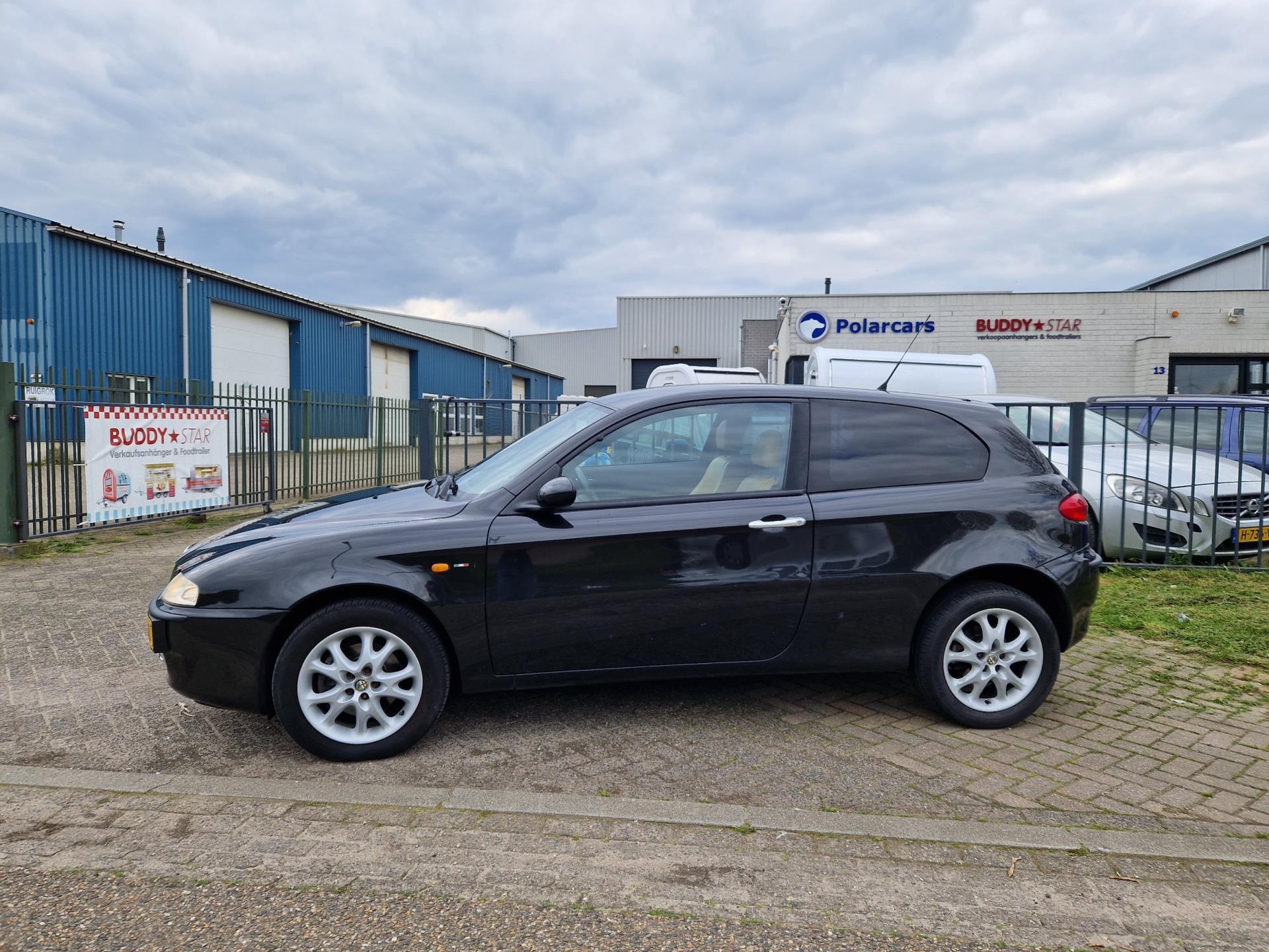 alfa-romeo-147-image3.jpg