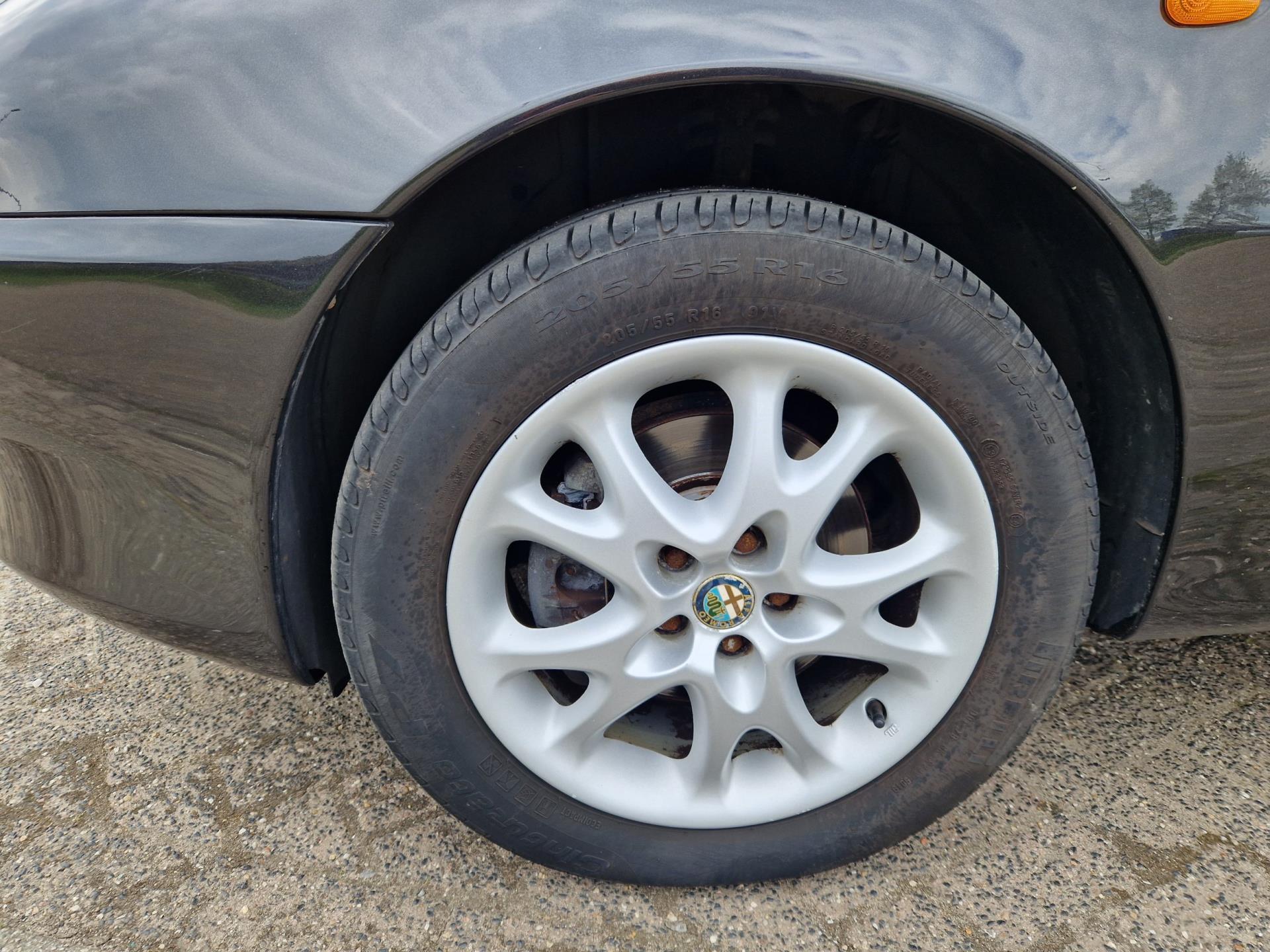alfa-romeo-147-image9.jpg